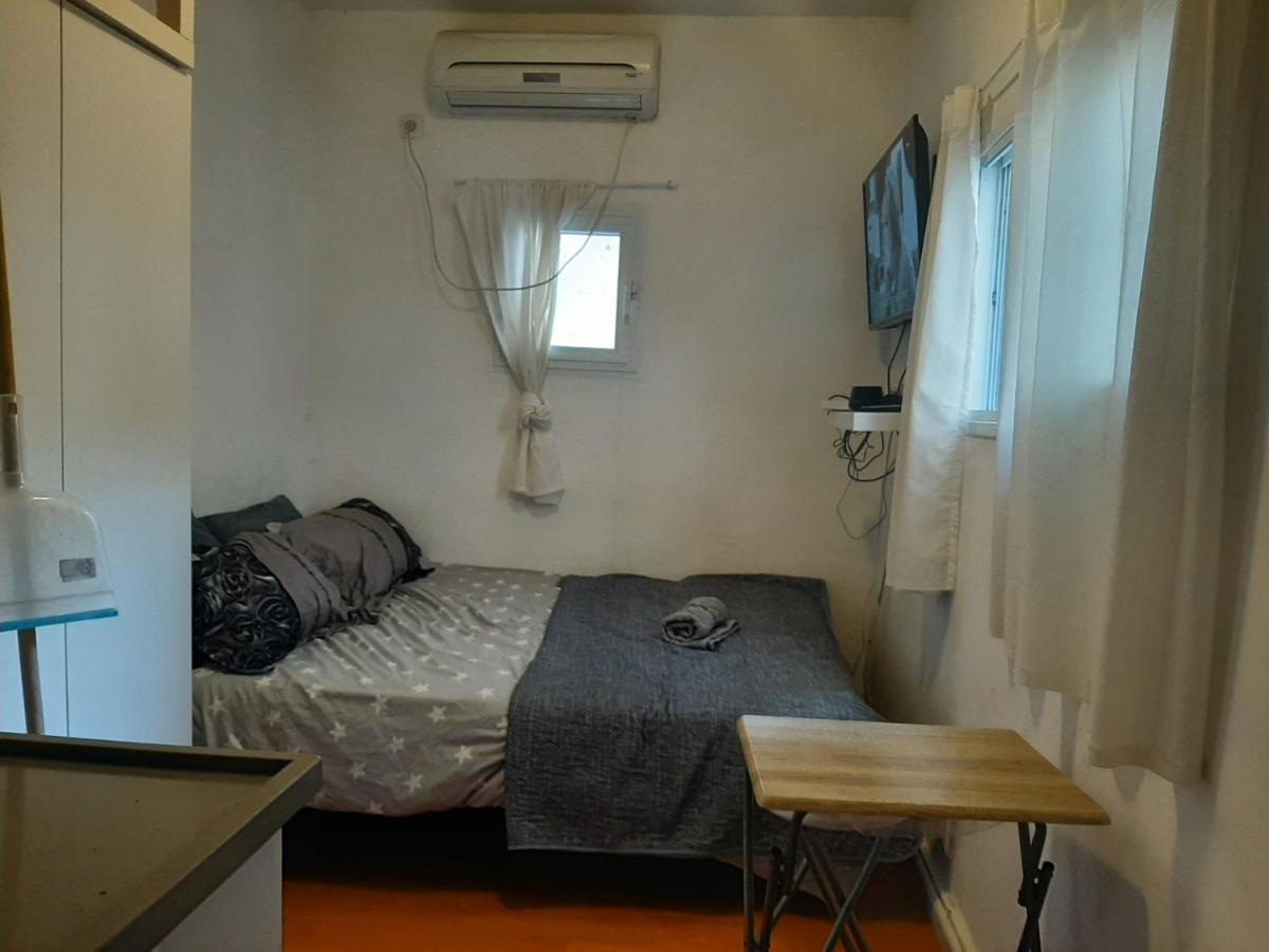 The Surfer'S Beach House Tel-Aviv Extérieur photo