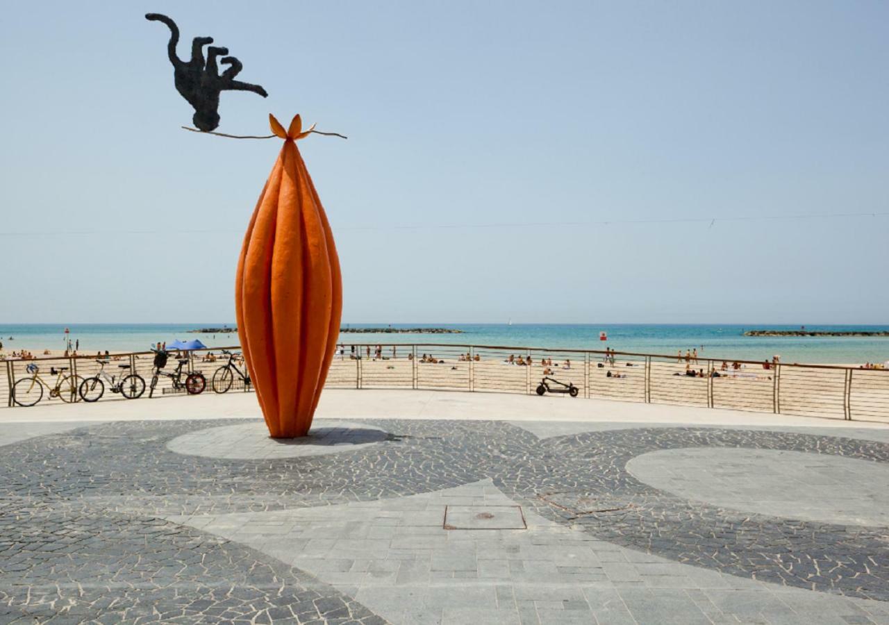 The Surfer'S Beach House Tel-Aviv Extérieur photo