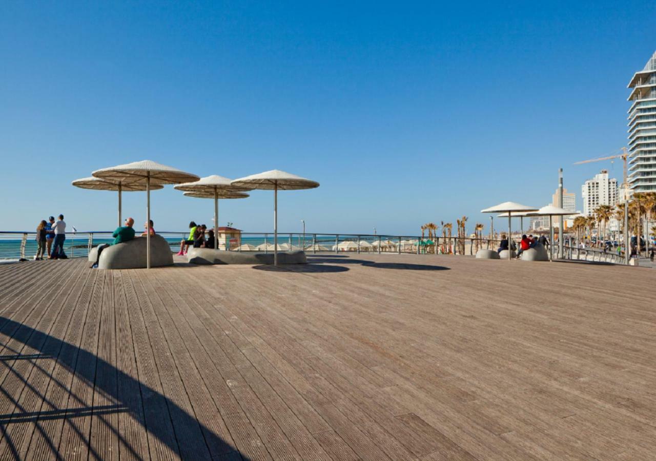 The Surfer'S Beach House Tel-Aviv Extérieur photo