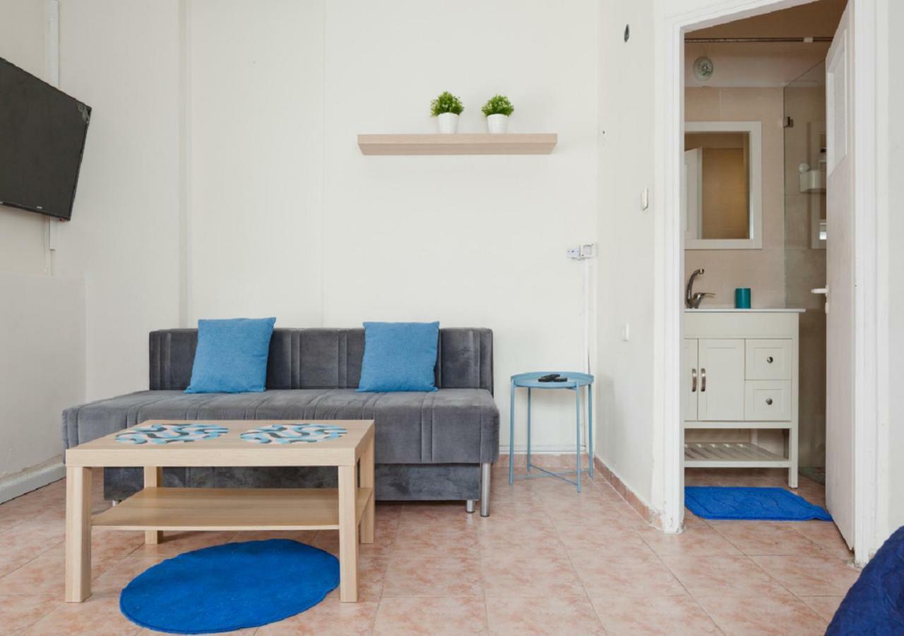 The Surfer'S Beach House Tel-Aviv Extérieur photo