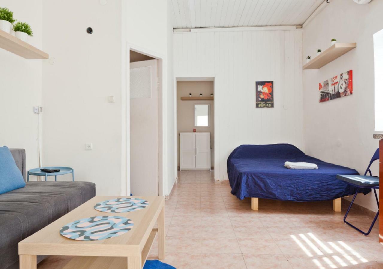 The Surfer'S Beach House Tel-Aviv Extérieur photo