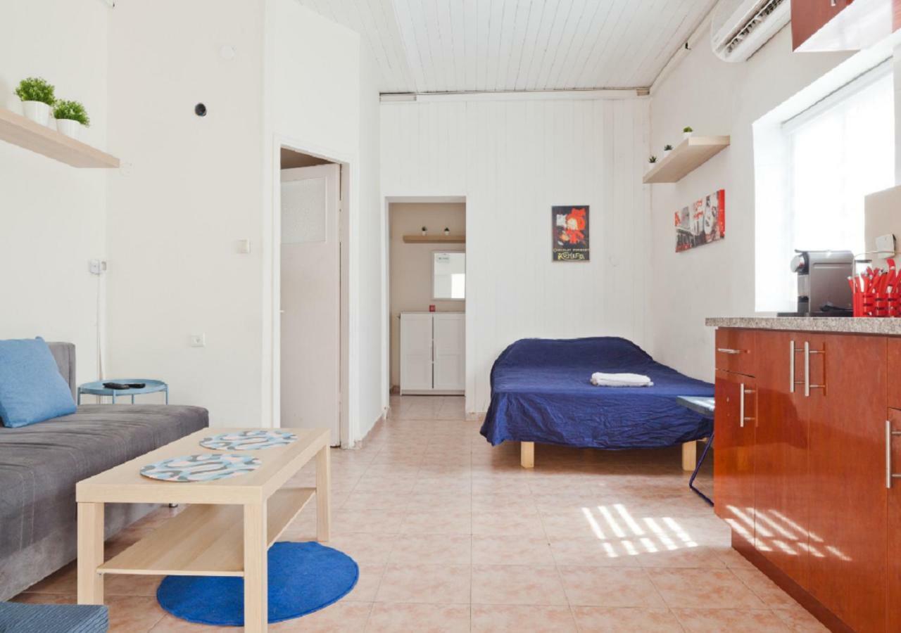 The Surfer'S Beach House Tel-Aviv Extérieur photo