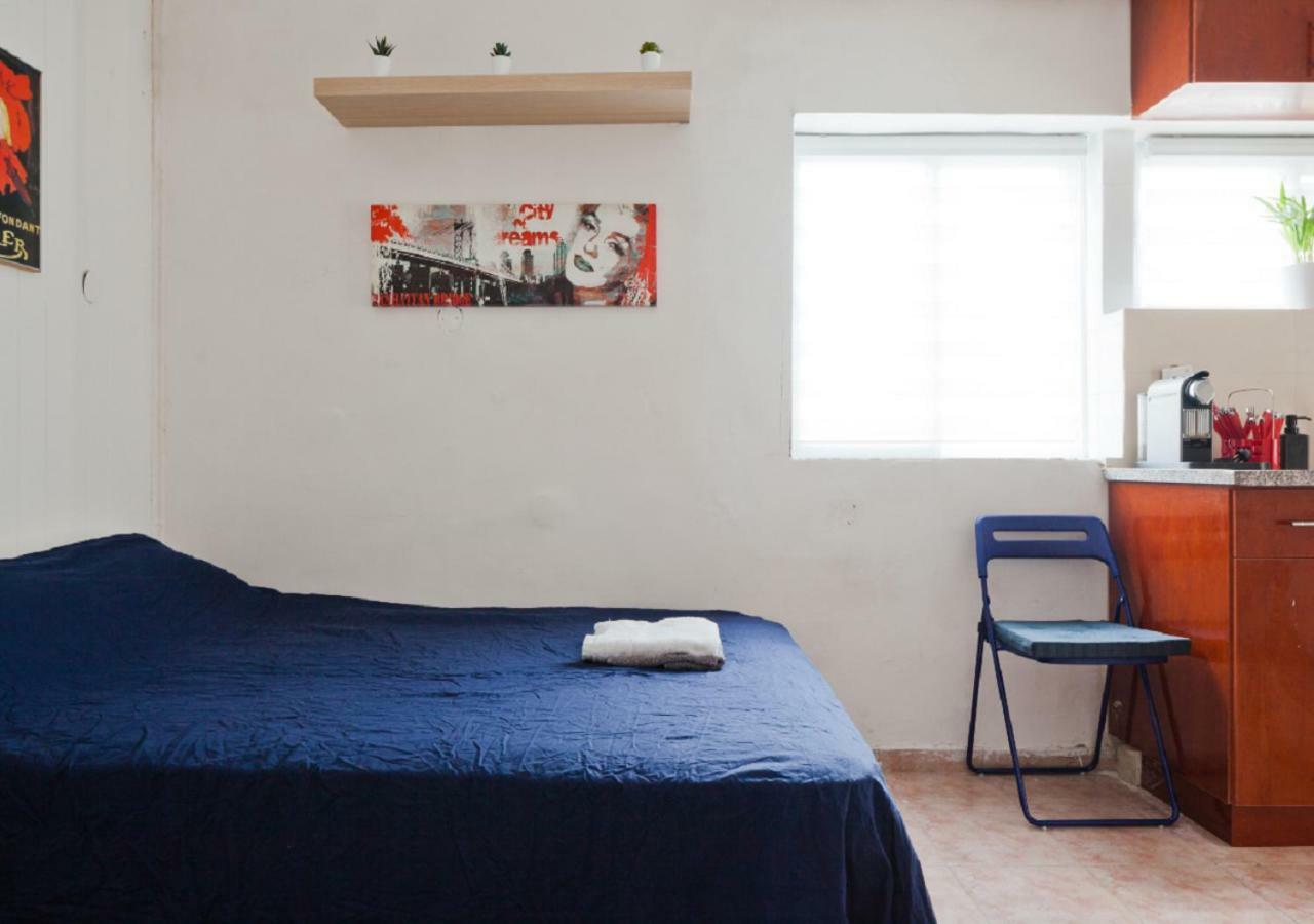 The Surfer'S Beach House Tel-Aviv Extérieur photo